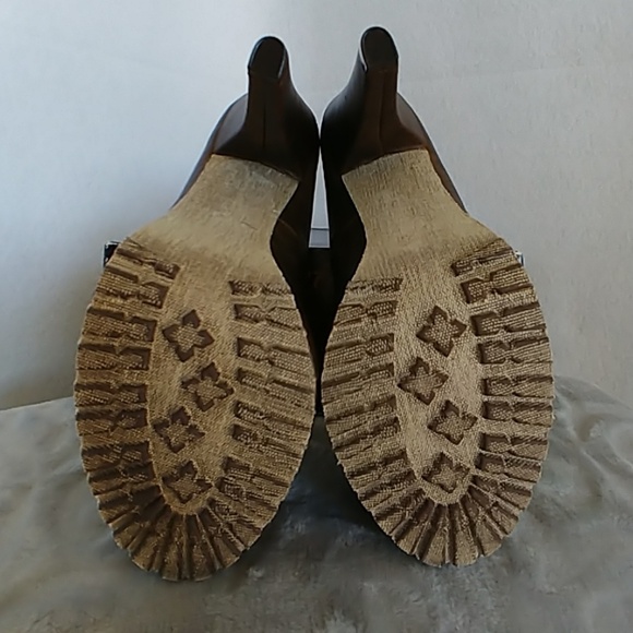 Dereon Women's Brown Pumps Heels Shoes - Picture 4 of 5